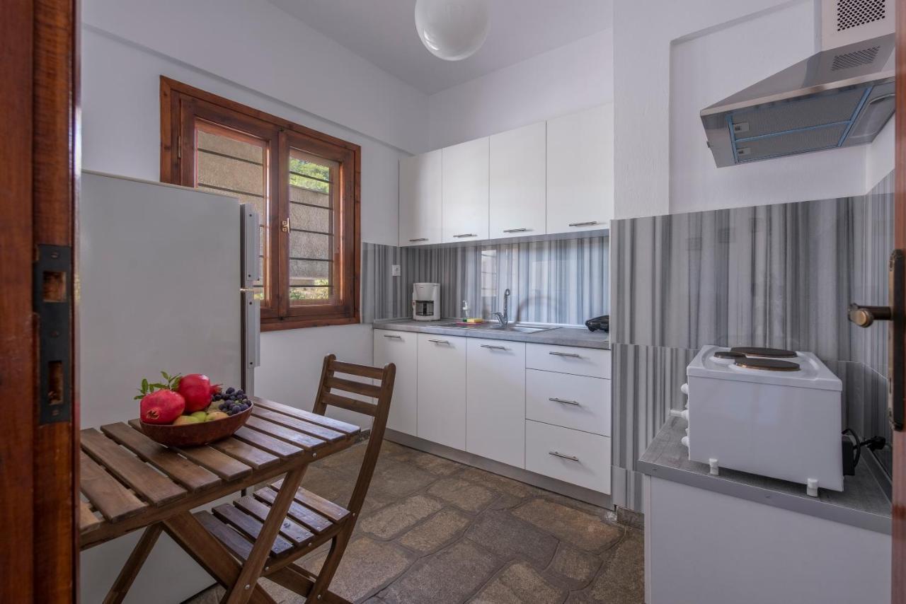 Blooming Memories B Apartment Вурвуру Екстериор снимка